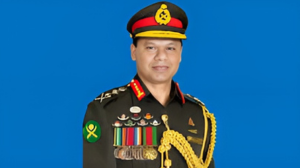 সিঙ্গাপুর সফর শেষ করে দেশে ফিরলেন সেনাপ্রধান